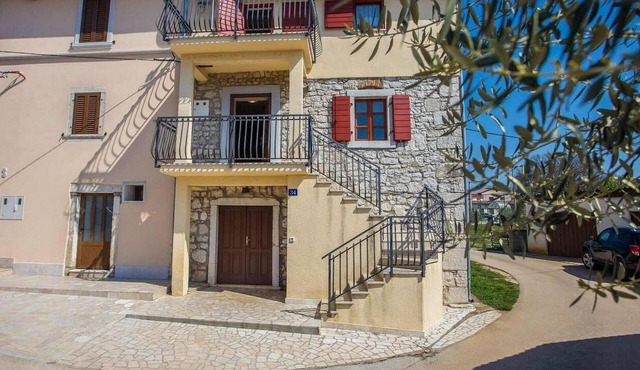 Lovely apartment in Porec with WiFi