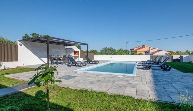 Lovely apartment in Prkos