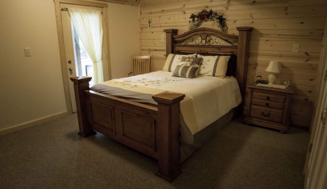 Lovely Apartment in the Woods with Hot Tub