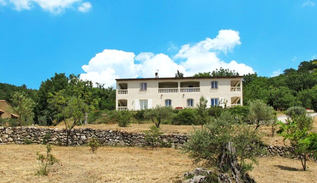 Lovely apartment in villa for 6 people with WIFI, TV, terrace, pets allowed and panoramic view
