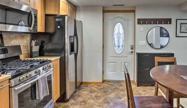 Lovely apartment in vibrant Seattle