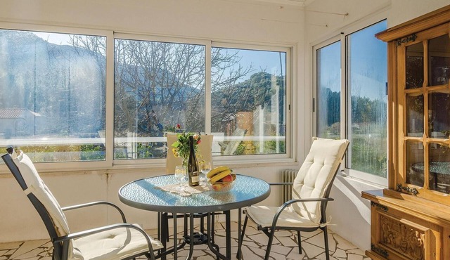 Lovely apartment in Zuljana with house sea view