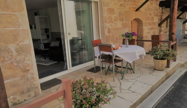 Lovely appartement very close to communal swimming pool, restaurant/little shop.