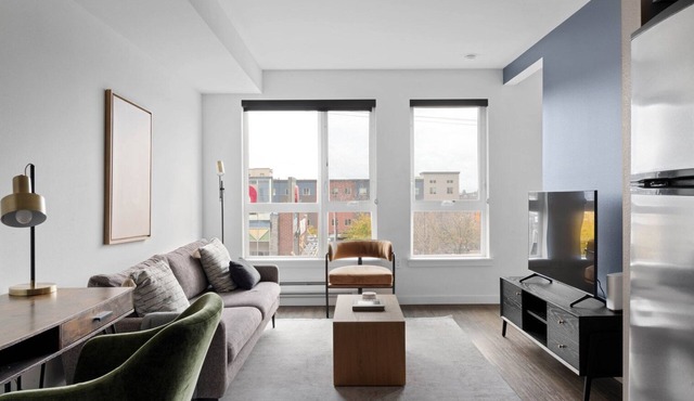 Lovely Ballard 1BR w/Lounge & BBQ, nr Shopping & Bars, by Blueground