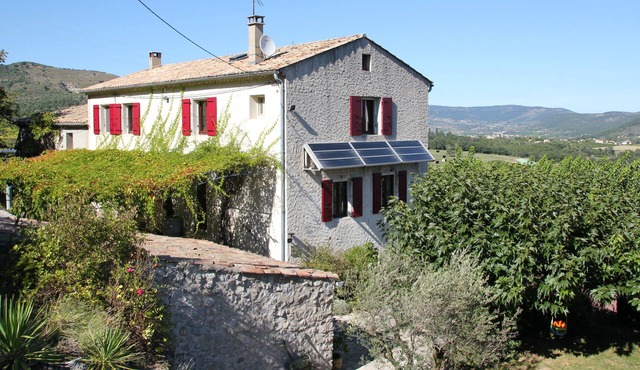Lovely big family house with pool in Ardèche