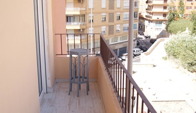 Lovely Bright 3 bed Flat in the heart of Alicante