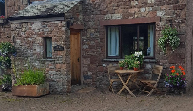 LOVELY COTTAGE LOCATED ON THE EDGE OF THE LAKE DISTRICT NR APPLEBY - SLEEPS 3