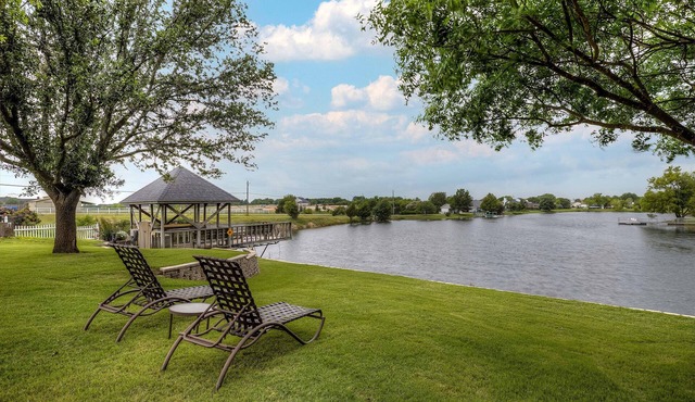 Lovely Celina Home w/Patio & View on Lake!