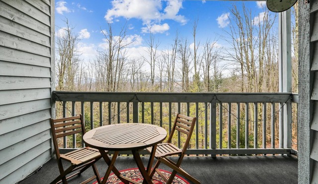 Lovely condo offers great views, ideal location and all the comforts of home.