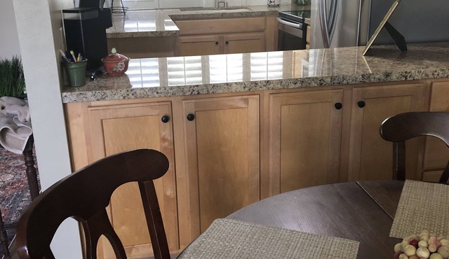 Lovely condo walking distance to Carpinteria beach and downtown.