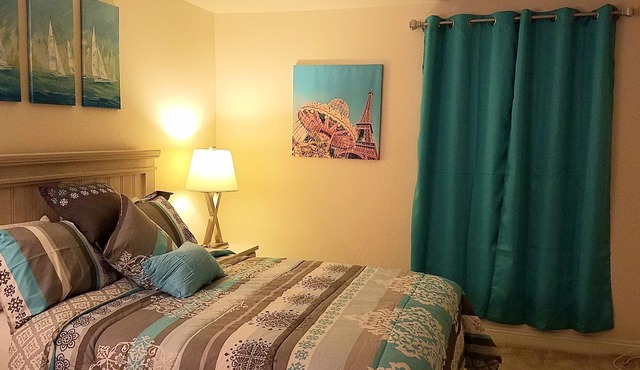❤ Lovely condo! Walking distance to Strip with pool & spa