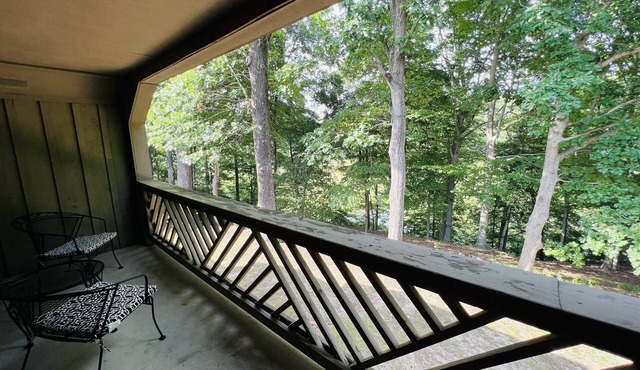 Lovely condo with water & golf course view