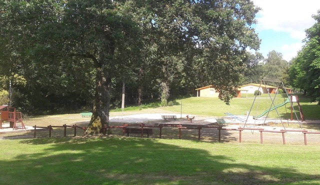 Lovely cottage in Sauzé-Vaussais with terrace