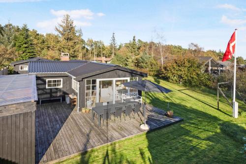 Lovely Cottage In Hals 250 M To The Beach