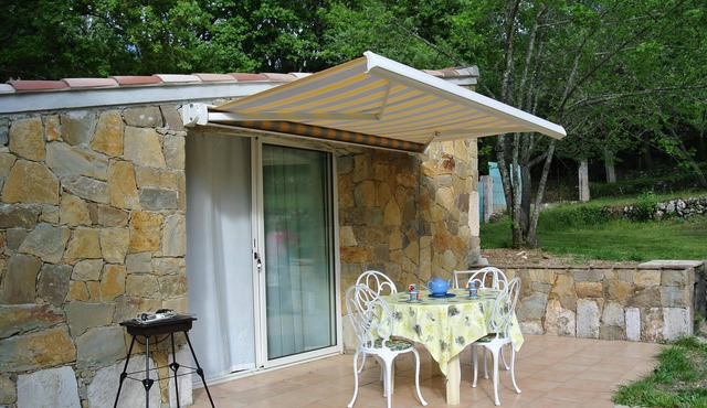 Lovely cottage near a medieval village