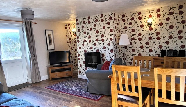 Lovely Cottage on the edge of the Lake District