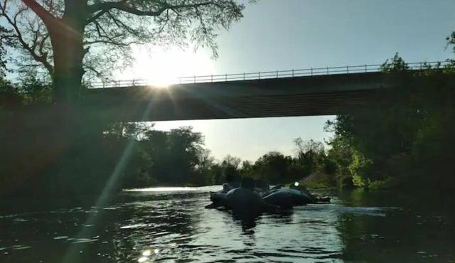 Lovely Cozy Country Home 3/2 TXSTU/walk to TXST Tubes/Don's Fish/Float the River