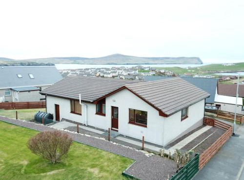 Lovely detached Bungalow