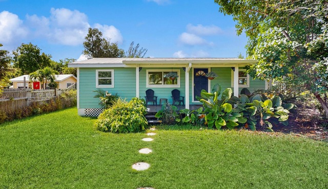 Lovely dog-friendly home near the ocean with hot tub & grill