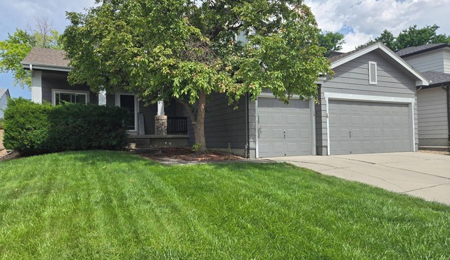 Lovely Executive 5-bedroom house in Highlands Ranch for rent 30 Days+