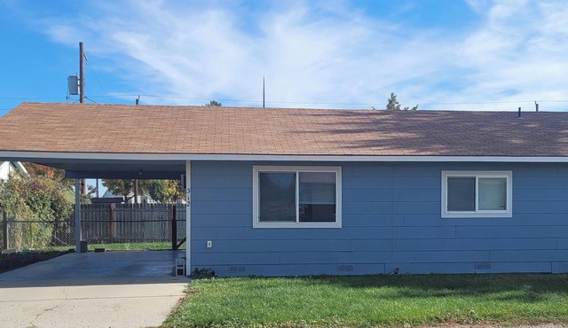 Lovely family and pet friendly townhome in charming Fruitland Idaho