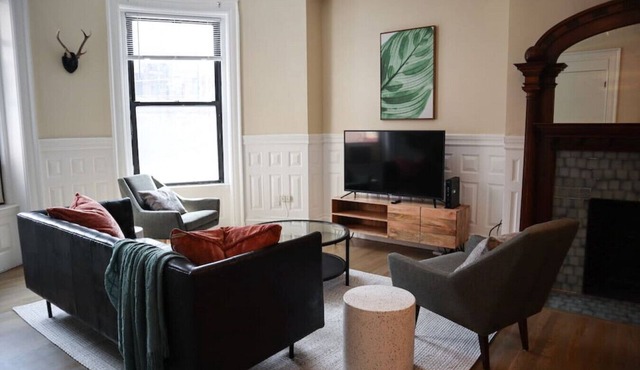 Lovely Fenway 1br | New to VRBO!