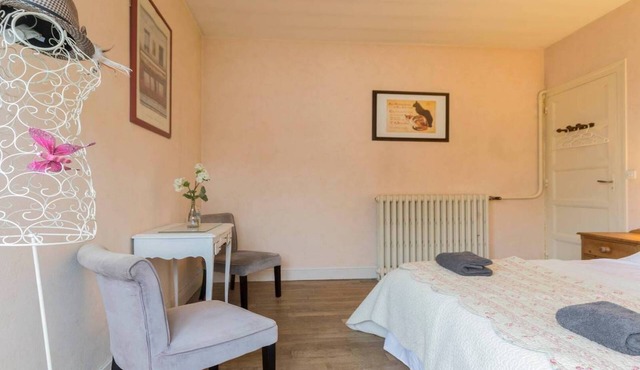 Lovely Flat DIJON The Magic Owl