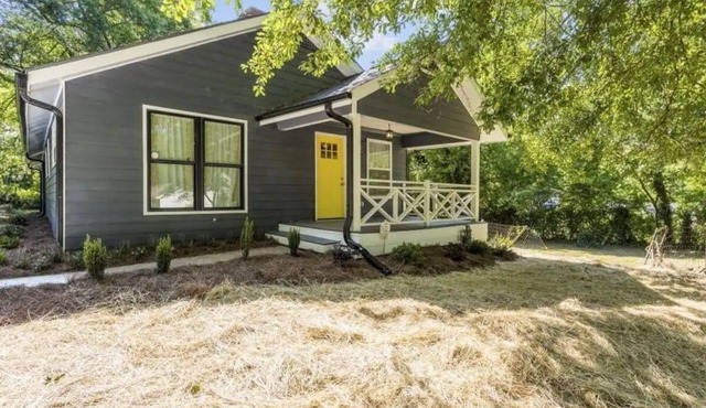 Lovely Furnished Westside Home with amenities