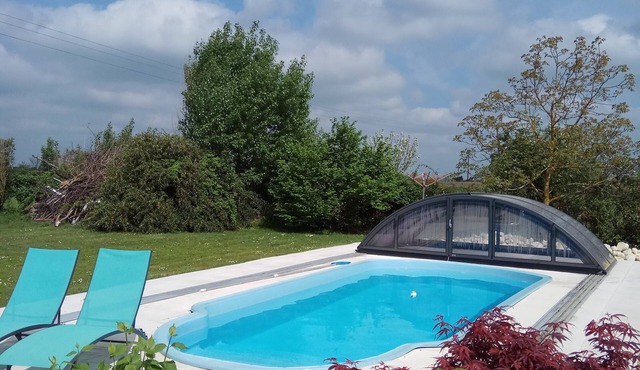 Lovely Gite With private luxury Heated Swimming Pool In The Loire Valley.