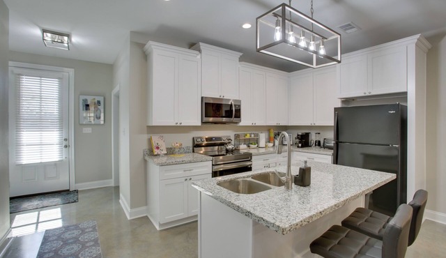 Lovely Hammond Getaway w/Patio & Yard!