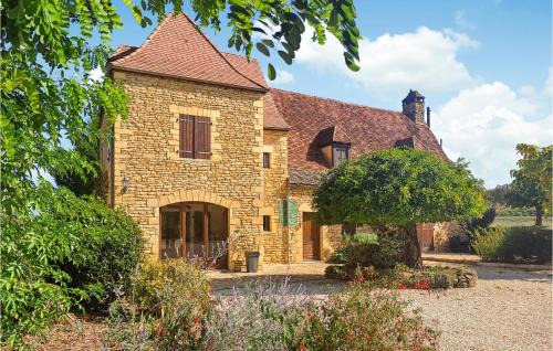 Lovely Home In Marcillac-Saint-Quenti