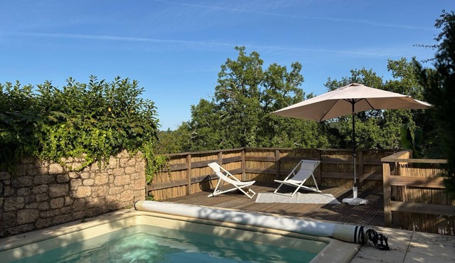 Lovely house with pool and garden