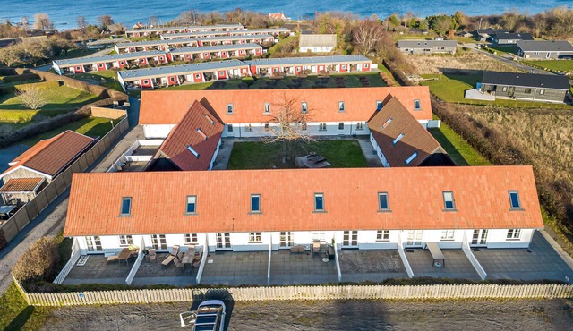 Lovely holiday apartment for up to six people.