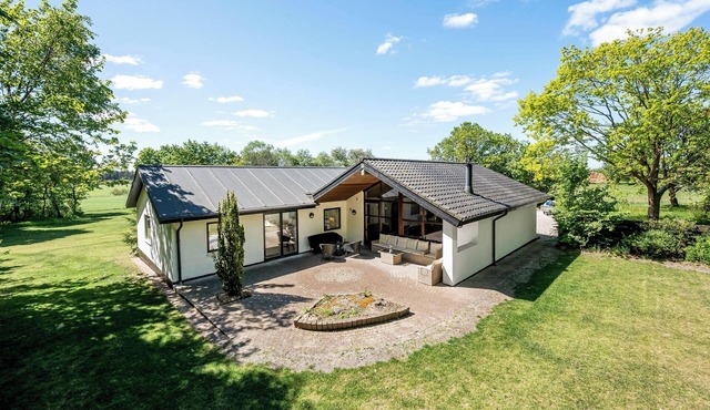 Lovely holiday home, completely renovated in 2025, in quiet and beautiful.