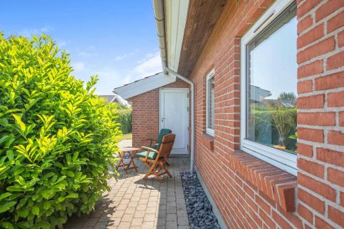 Lovely Holiday Home Near Beach And Nature