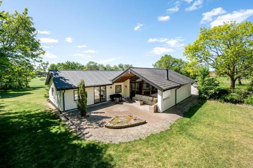 Lovely Holiday Home, Completely Renovated In 2025, In Quiet And Beautiful Surroundings