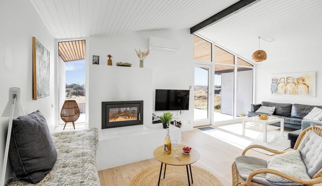 Lovely holiday home with outdoor sauna - 1025