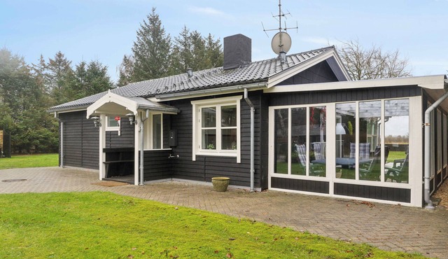 Lovely holiday home by the Limfjord