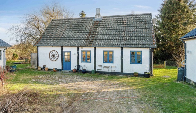 Lovely holiday home near Gudhjem