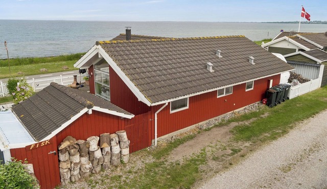 Lovely holiday home panoramic view over the sea