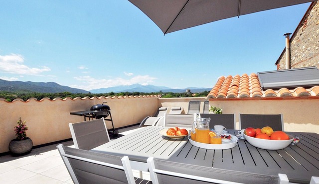 Lovely home in Maureillas-Las-Illas
