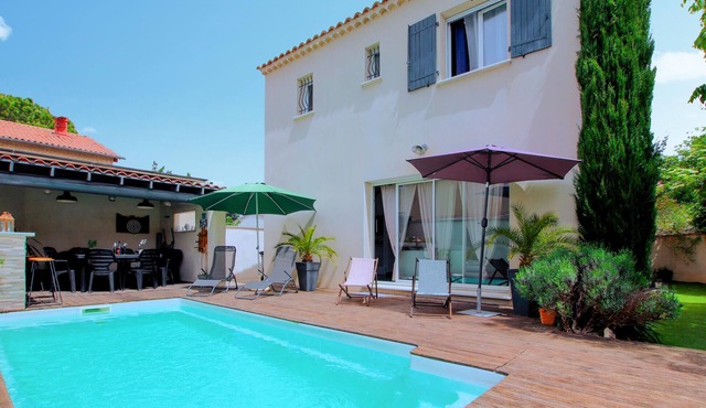 Lovely home in Morières-lès-Avignon