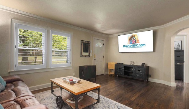 Lovely Home 2BR Sleeps 5 Pets|FIFA WC 26