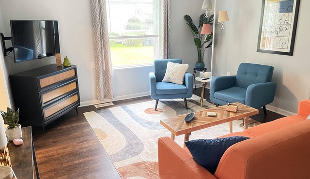 Lovely Home Conveniently Located Near Schenectady-Saratoga-Clifton Park-Albany