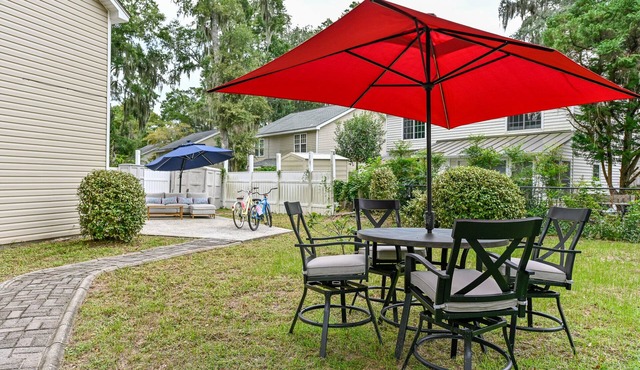 Lovely home extremely close to Parris Island!