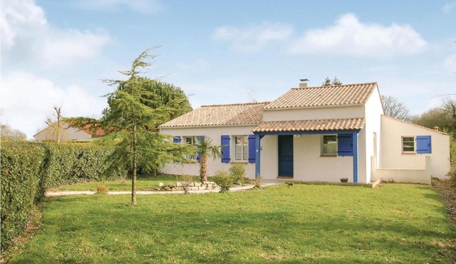 Lovely Home In St Maixent Sur Vie
