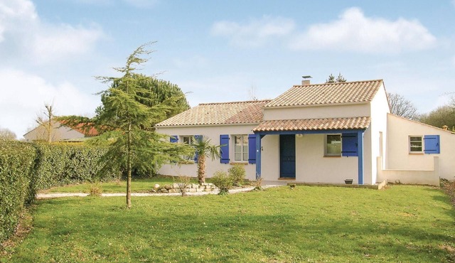 Lovely home in St Maixent sur Vie