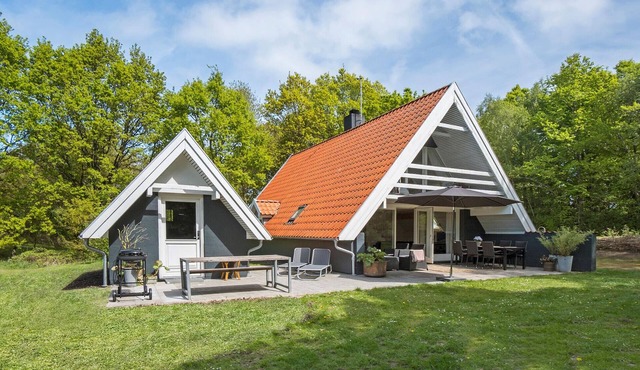 Lovely home in Asperup