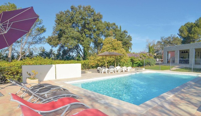 Lovely home in Aubais with WiFi