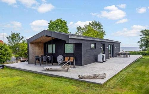Lovely Home In Børkop With Wifi